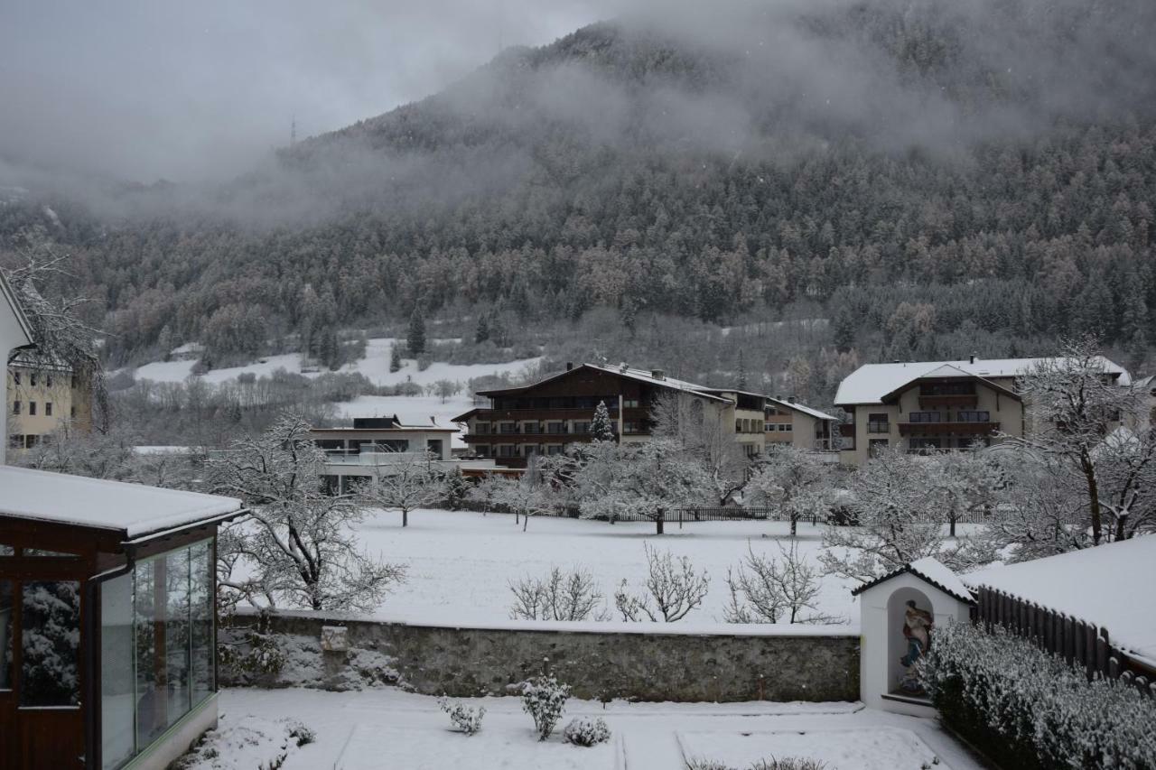 Apart Dominika Ried im Oberinntal Buitenkant foto